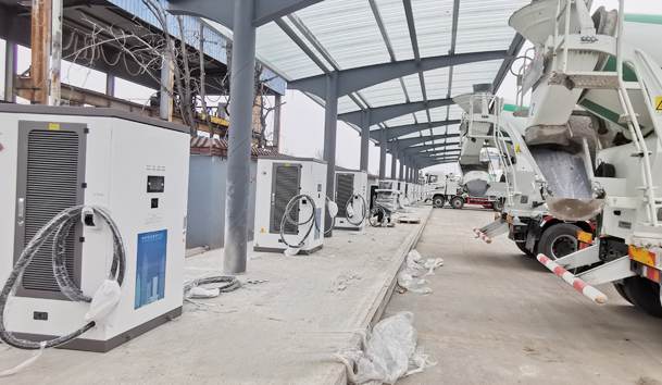 山西臨汾某物流園區(qū)充電站360kW重卡專用充電樁項(xiàng)目